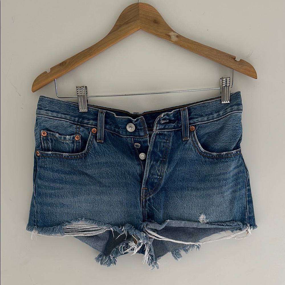 Levi 501 Distressed Blue Jean Shorts with Raw Hem W27